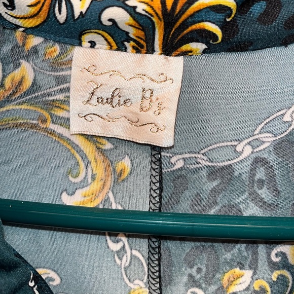 Zadie B’s - Picture 3 of 7